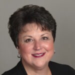 Jen_Pettis_SQUARE